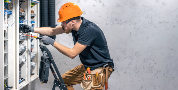 Electrical Outlet Repair in Palmyra, MO